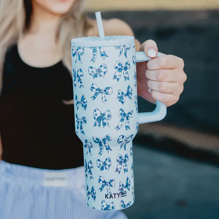38oz Tumbler Blue Chinoiserie Bows