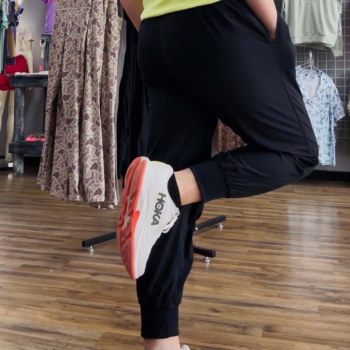 Lulu Mac Jogger Black