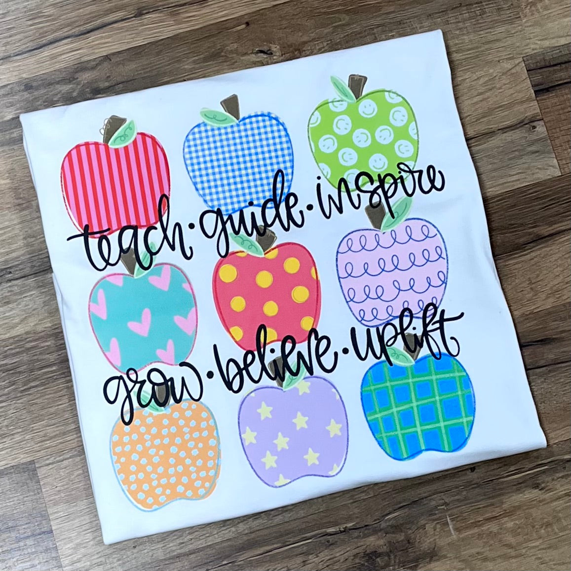 Teach Apple Stack Short Sleeve