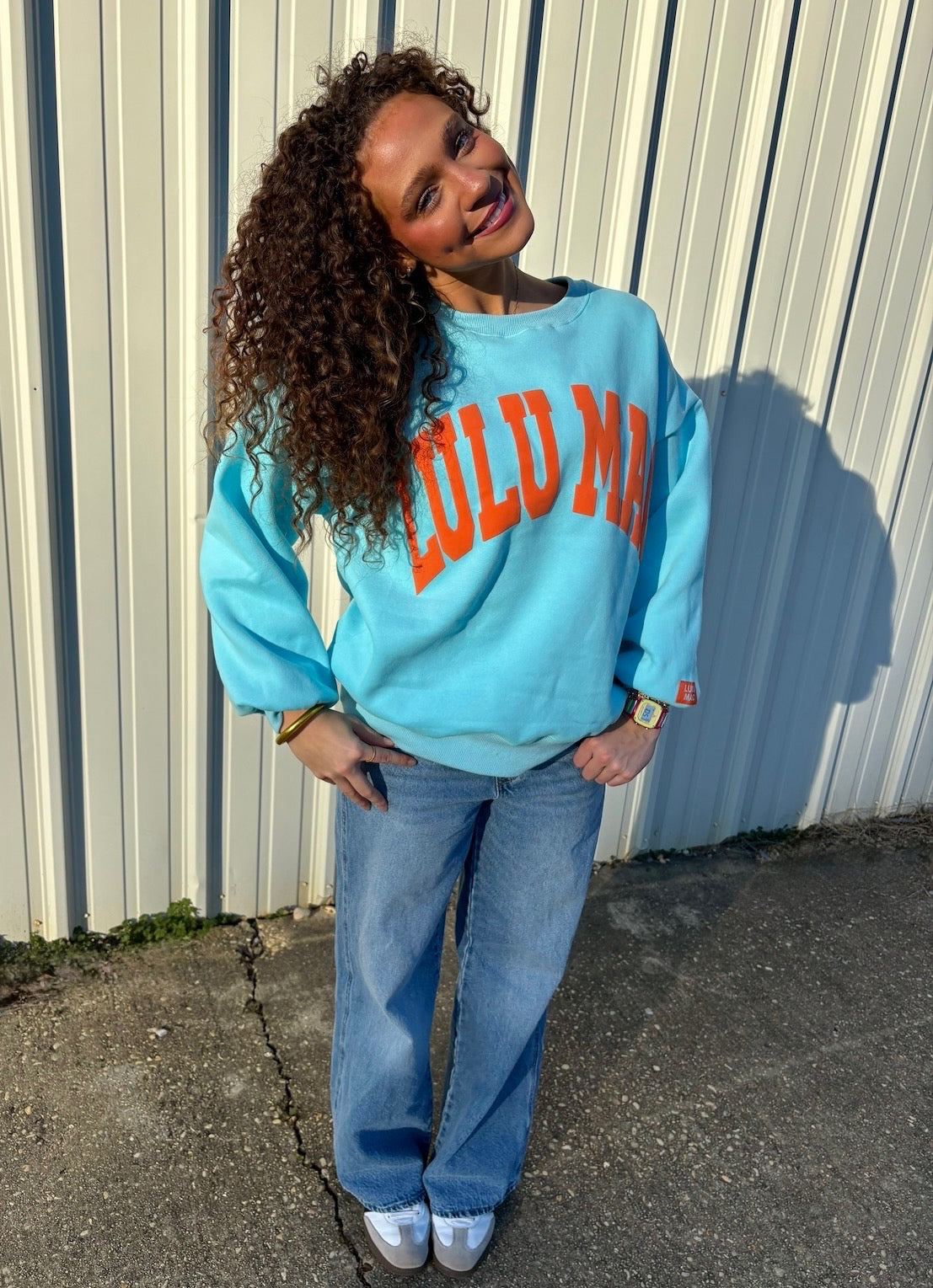 Lulu Mac Sweatshirt Blue with Coral Puff