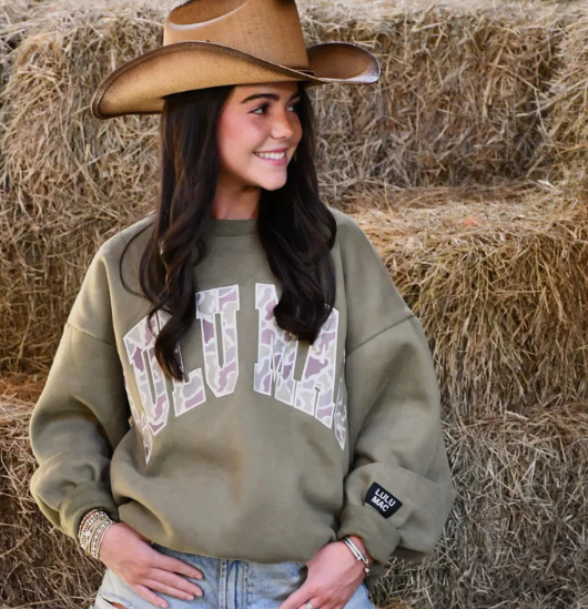 Lulu Mac Sweatshirt Sage with Camo
