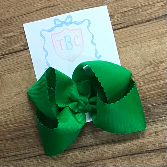 TBC Green Scallop Bow Clip