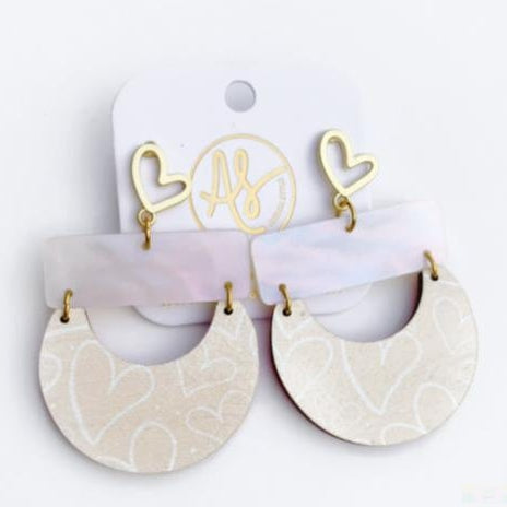 Madeline- Pearl Heart on Cream