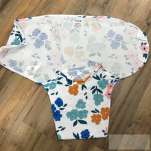 Load image into Gallery viewer, Swaddle Wrap - Summer Flowers 2pack